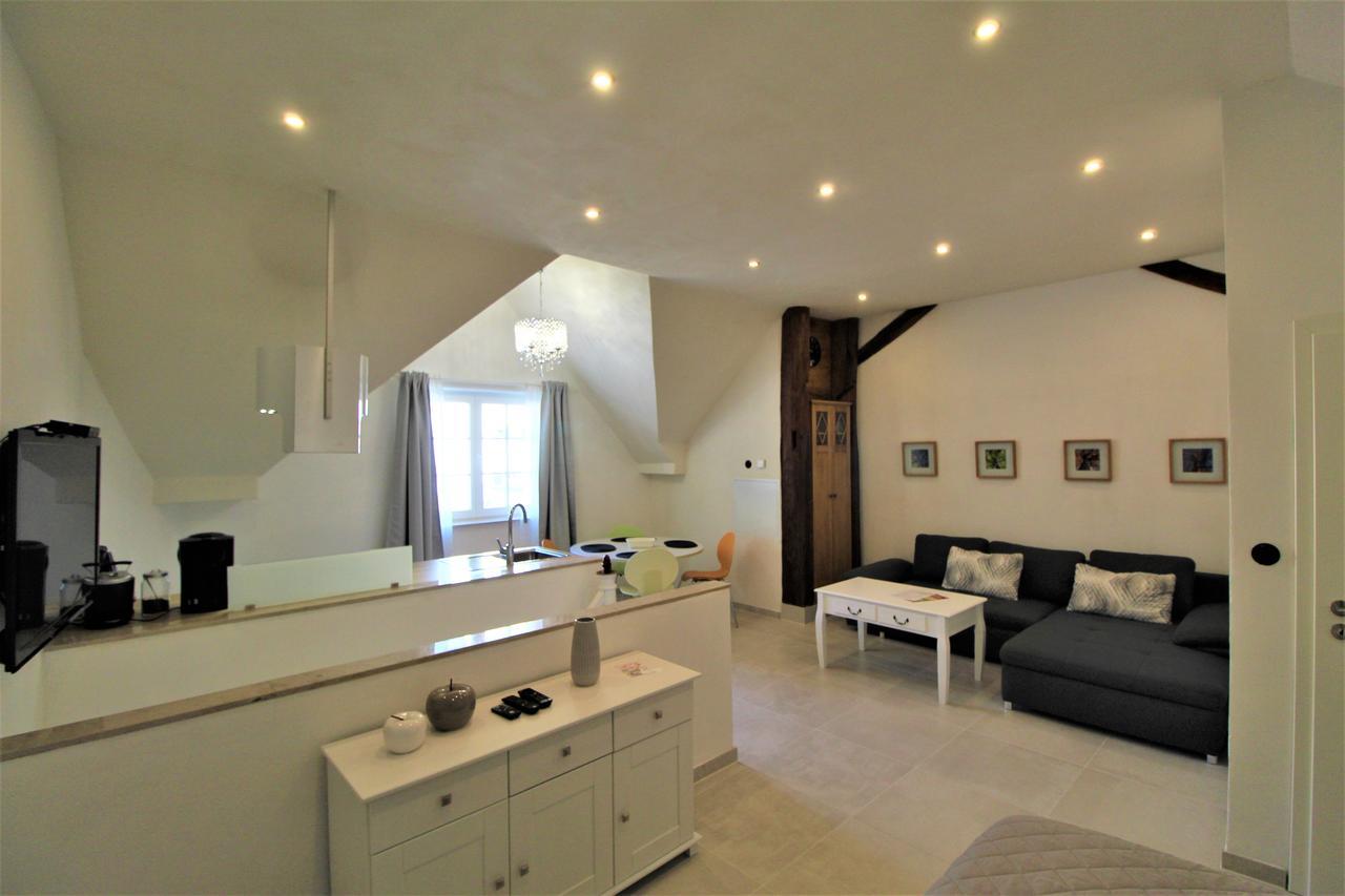 Wunderschoene Ferienwohnung Bruchhausen  Стая снимка